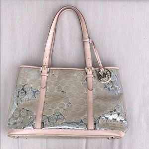Authentic Michael Kors monogram gold tote!